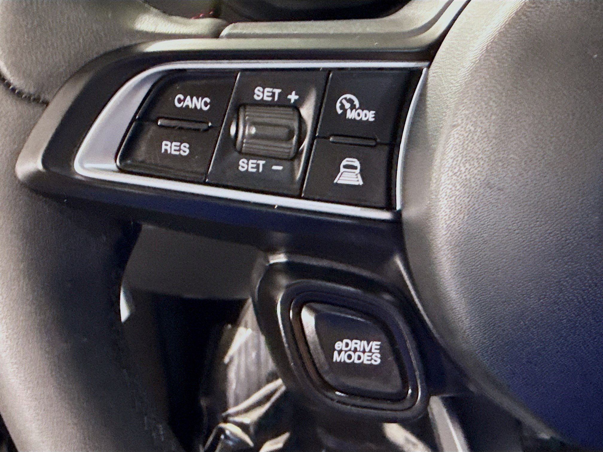 Used 2024 Dodge Hornet R/T image 14