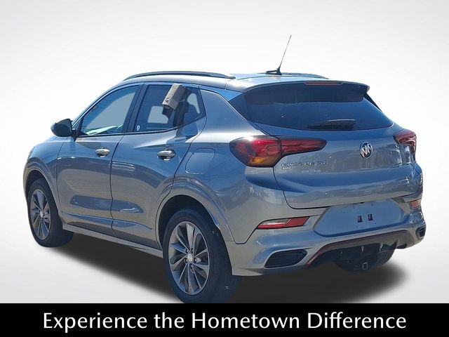 Used 2023 Buick Encore GX Select w/ Sport Touring Package AWD/4WD image 4