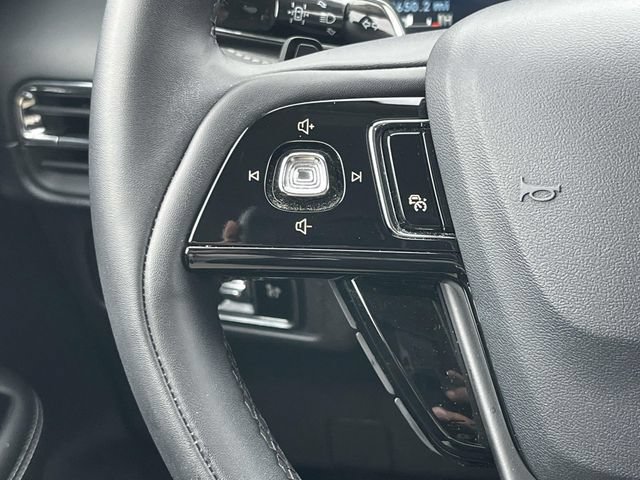 Used 2025 Lincoln Corsair FWD image 21