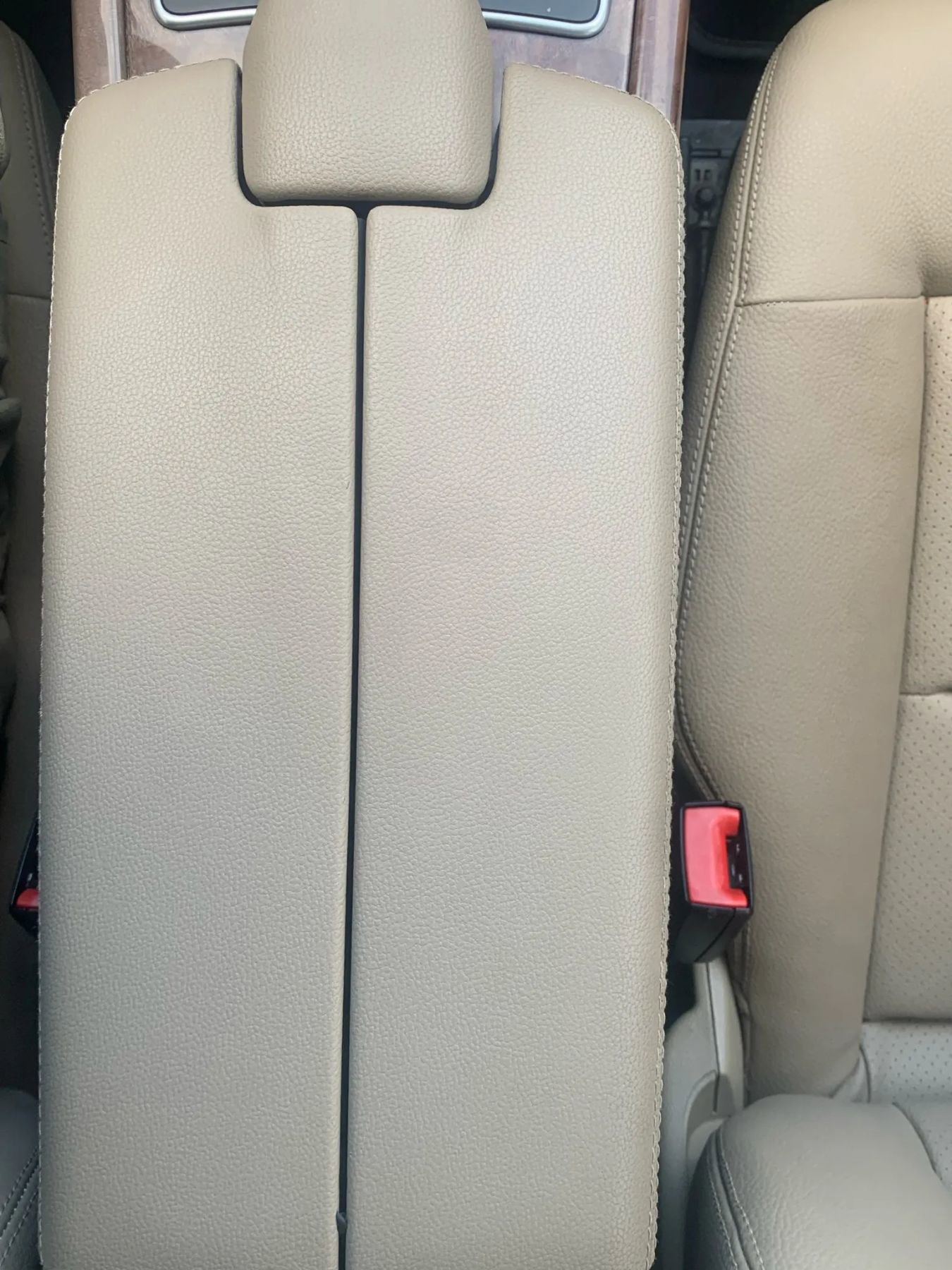 Used 2013 Mercedes-Benz E 350 Sedan image 22