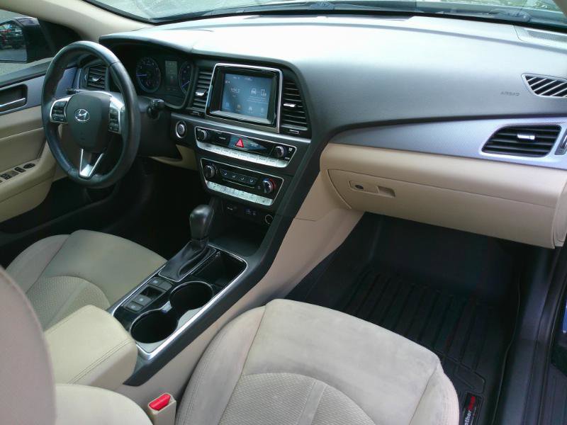 Used 2018 Hyundai Sonata SEL w/ Tech Package 02 image 19