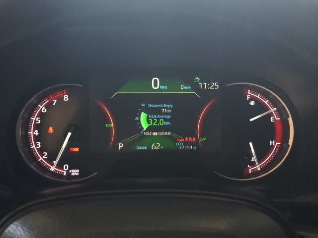 Used 2024 Toyota RAV4 XLE AWD/4WD image 17