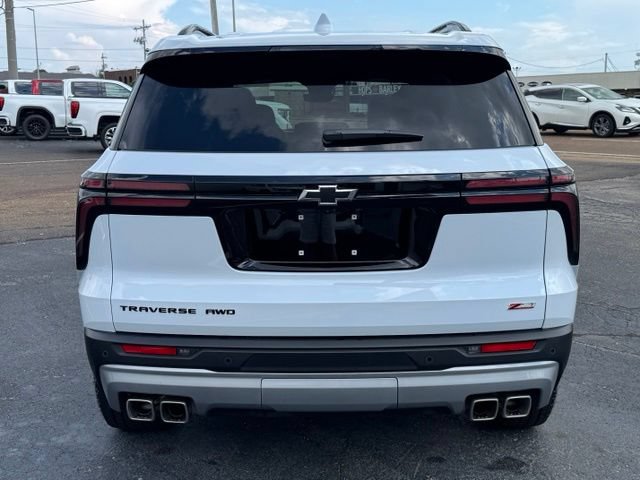 Used 2026 Chevrolet Traverse Z71 w/ Enhanced Driving Package AWD/4WD image 4