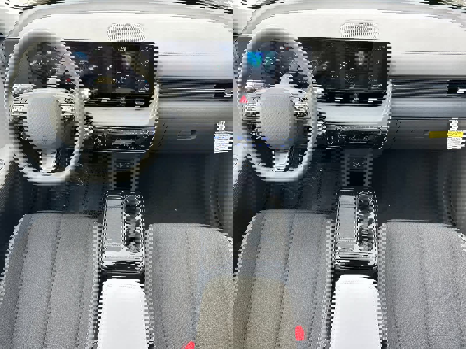 New 2026 Hyundai Ioniq 5 SE image 3