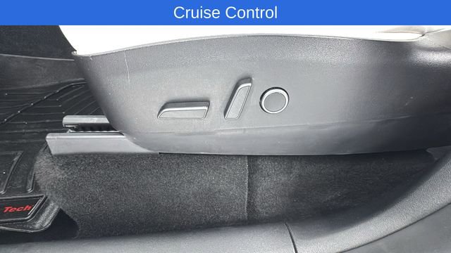 Used 2022 Tesla Model Y Performance image 11