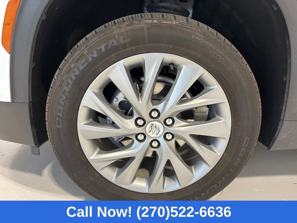 Used 2025 Buick Enclave Preferred image 9