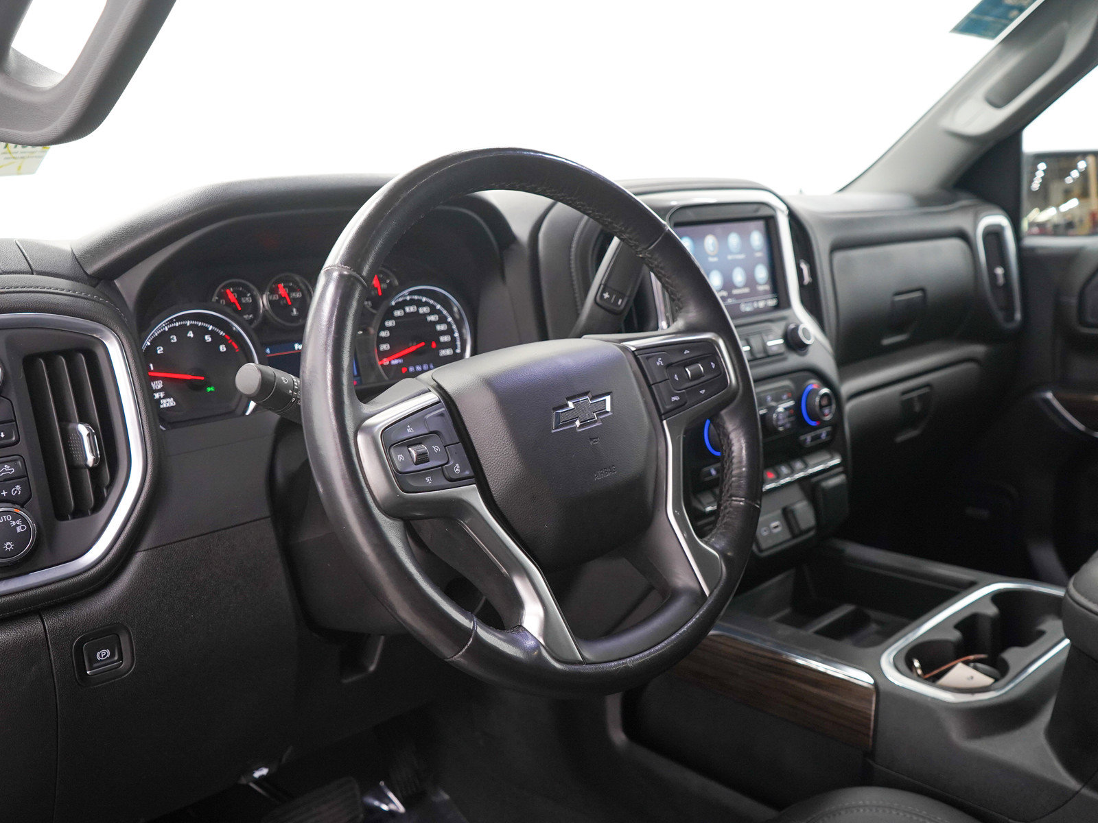 Used 2021 Chevrolet Silverado 1500 LT Trail Boss w/ Convenience Package II AWD/4WD image 25