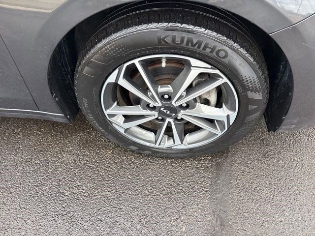 Used 2023 Kia Forte LXS w/ LXS Technology Package image 39