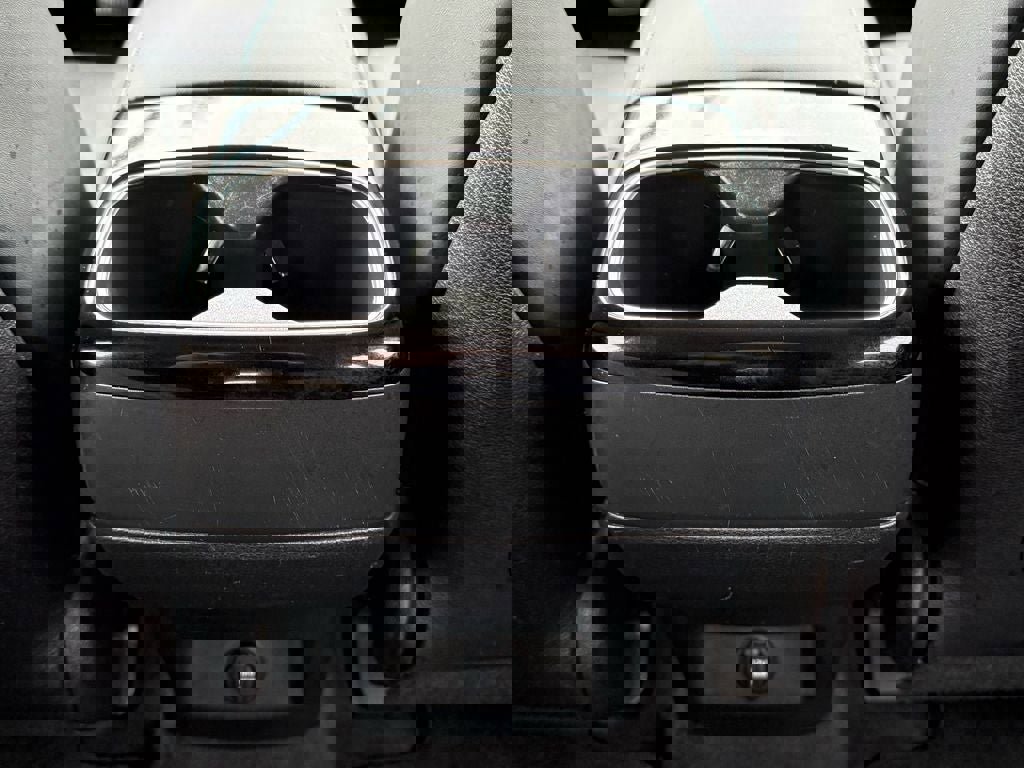 Used 2025 Kia Telluride S image 14