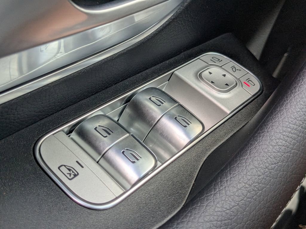 Certified 2026 Mercedes-Benz GLE 350 4MATIC image 29