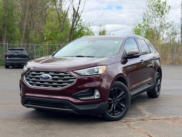 Used 2019 Ford Edge SEL w/ Equipment Group 201A AWD/4WD image 2