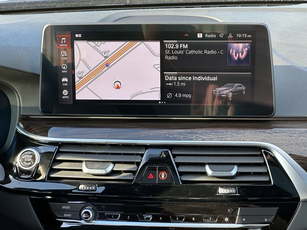 Used 2021 BMW 530i xDrive w/ Convenience Package image 15