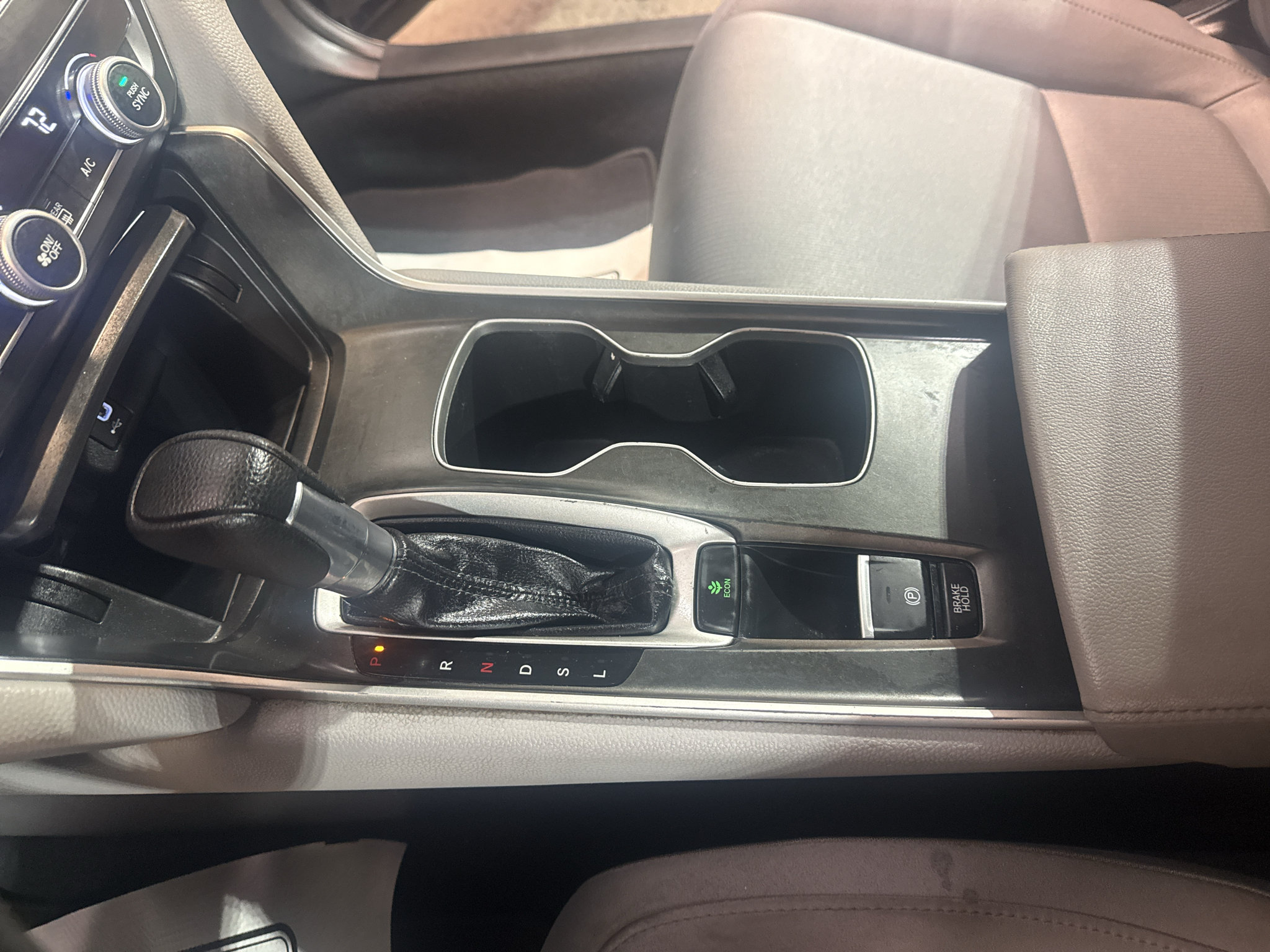 Used 2018 Honda Accord LX image 21