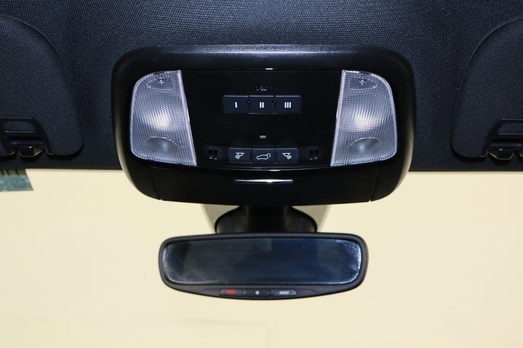 Used 2025 Dodge Durango GT image 25