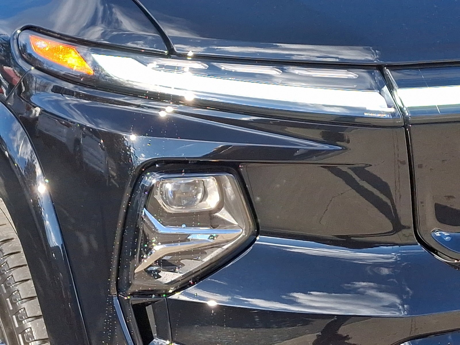 New 2025 Chevrolet Silverado EV RST image 9