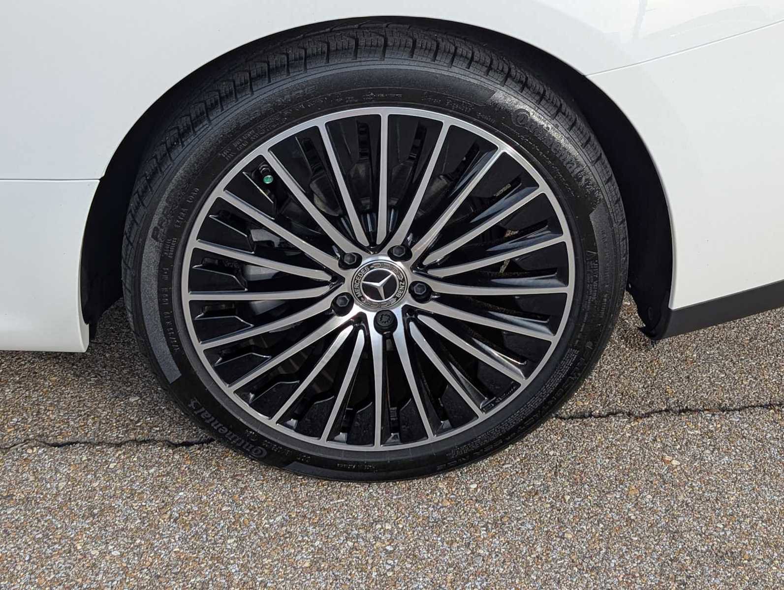 Used 2024 Mercedes-Benz CLE 300 4MATIC Cabriolet image 24