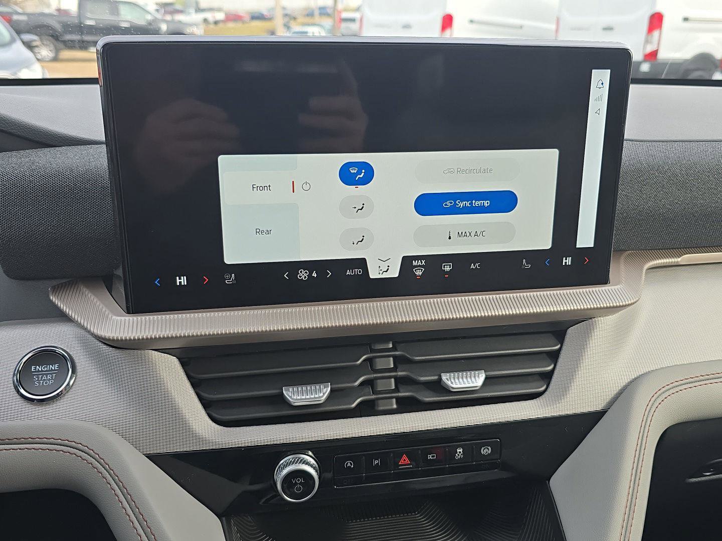 New 2026 Ford Explorer Active w/ Active Comfort Package image 21