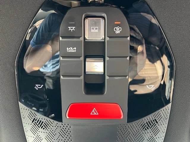 Used 2024 Kia EV9 Land AWD/4WD image 28