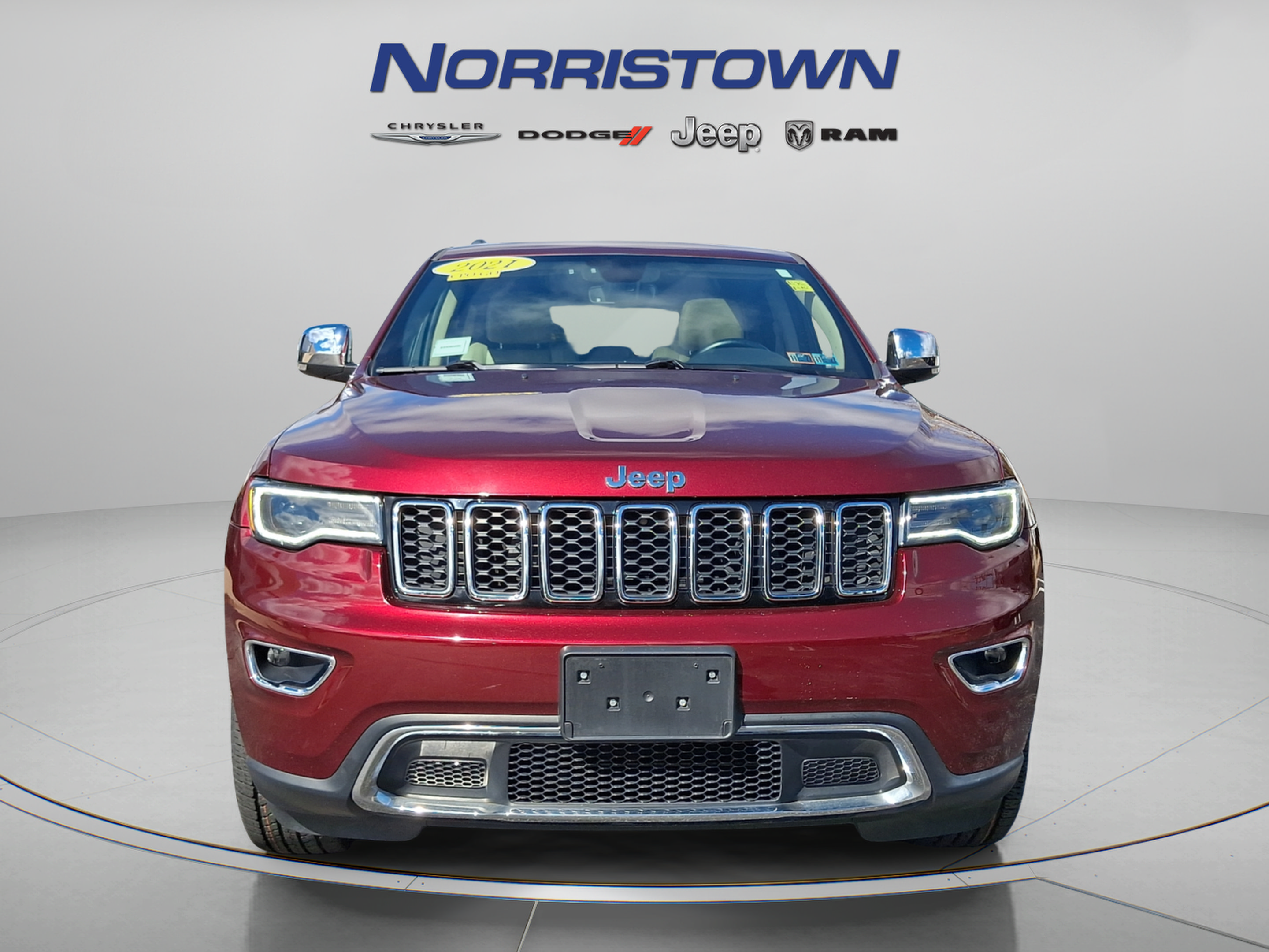 Certified 2021 Jeep Grand Cherokee Limited w/ Premium Lighting Group AWD/4WD image 2