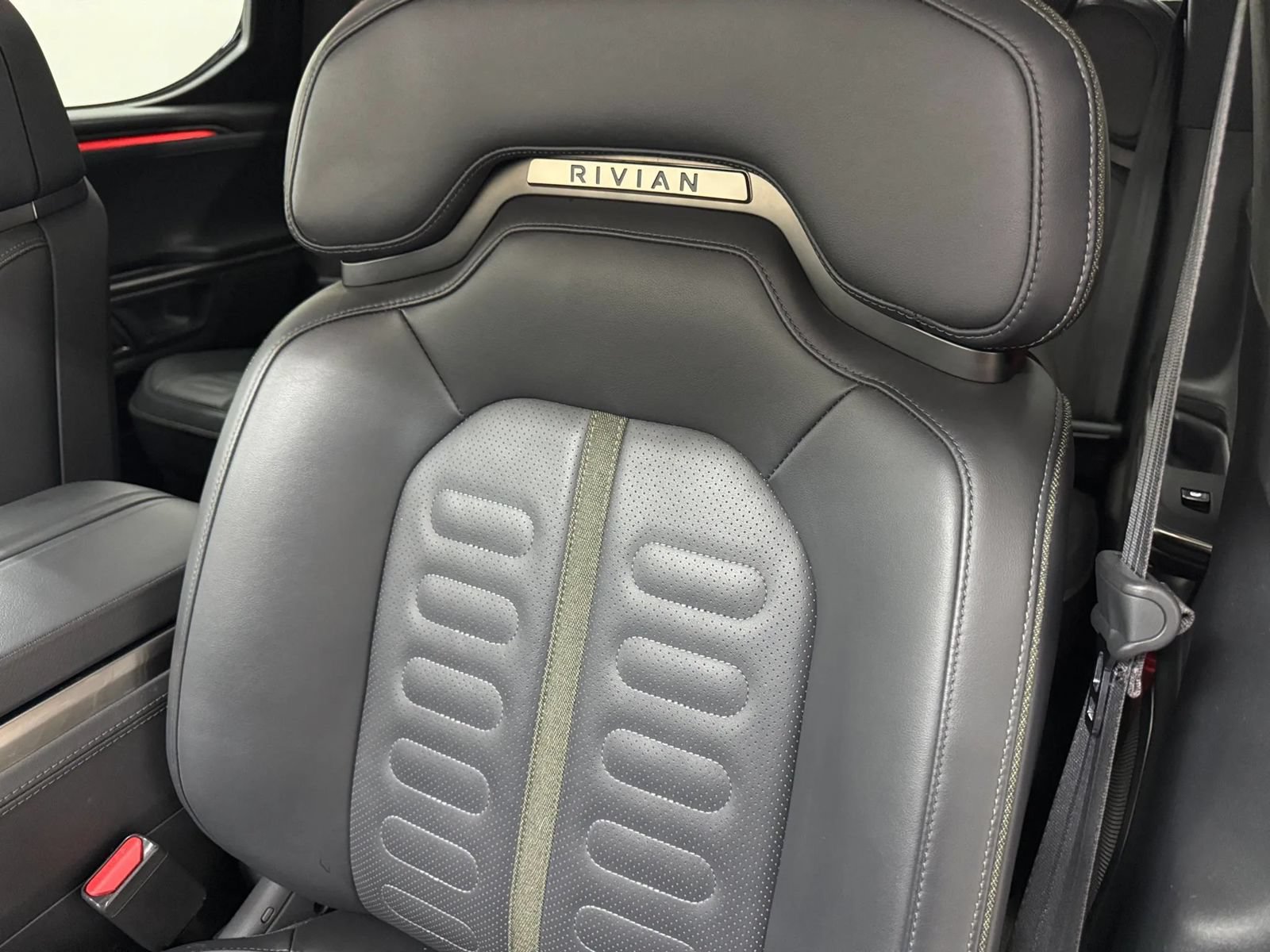 Used 2023 Rivian R1T Adventure Quad AWD/4WD image 22