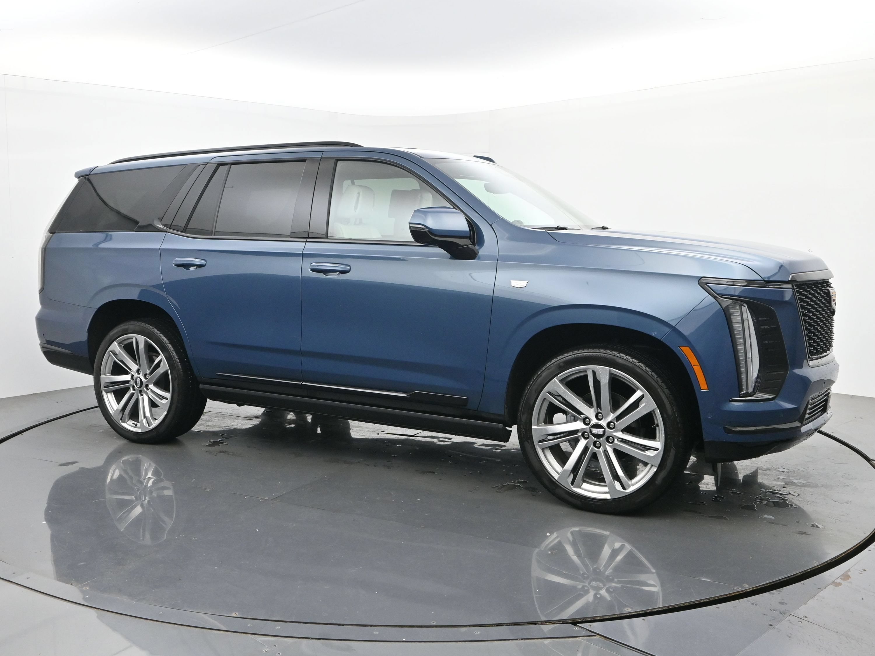 New 2026 Cadillac Escalade Platinum Sport AWD/4WD image 7