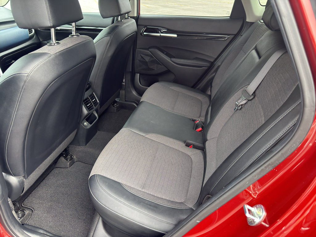 Used 2023 Kia Seltos S FWD image 16