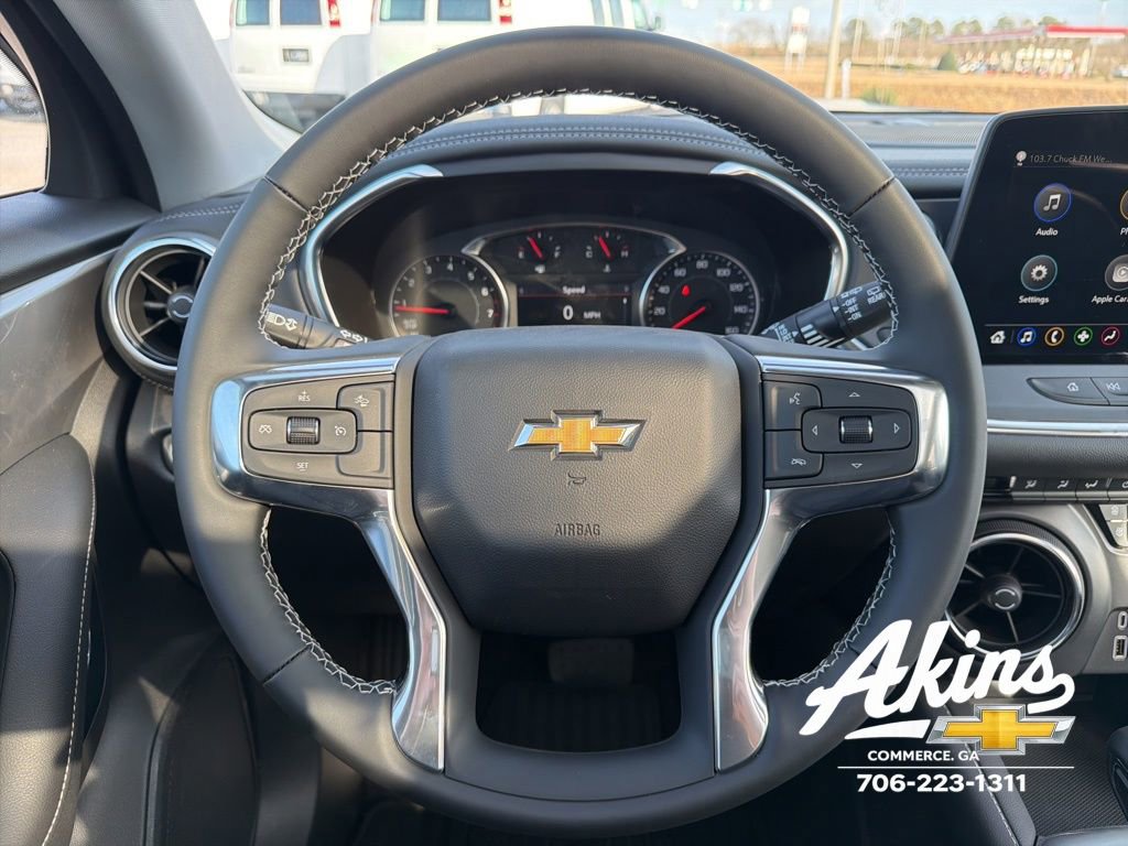 New 2026 Chevrolet Blazer LT w/ LPO, Black Sport Package FWD image 15