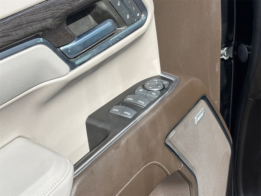 Certified 2023 Chevrolet Silverado 1500 LTZ w/ LTZ Convenience Package II image 24