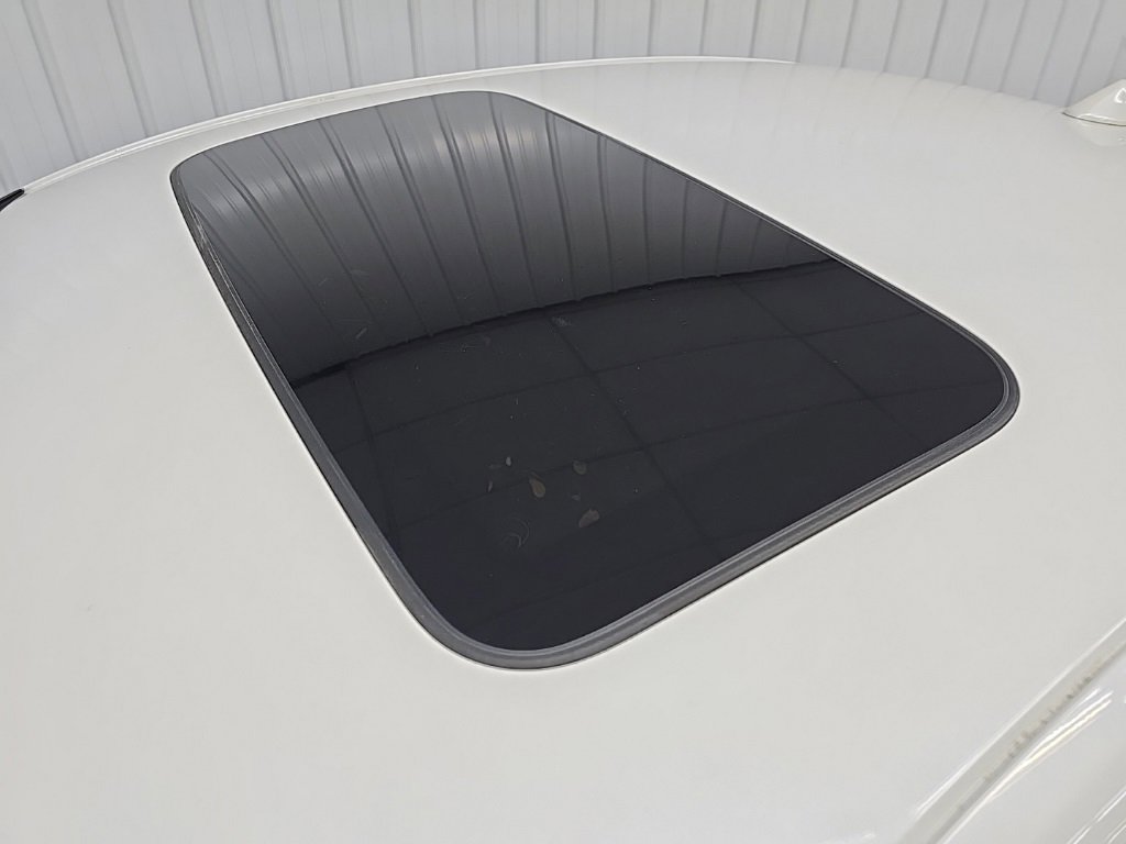 Used 2018 Honda Accord EX-L image 11