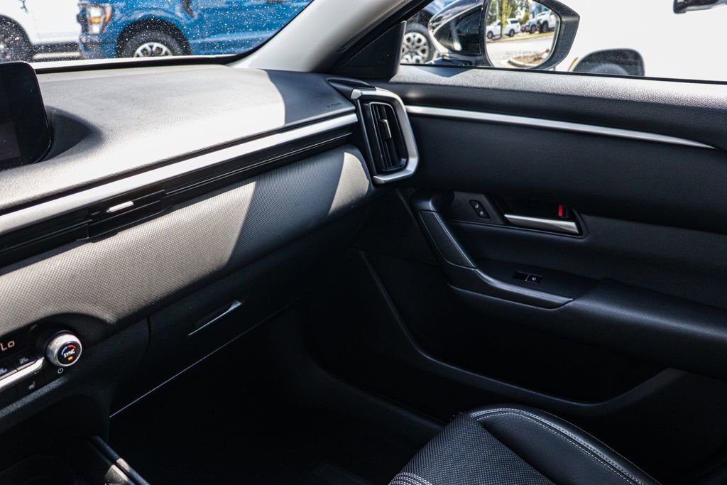 Used 2024 MAZDA CX-50 AWD 2.5 S w/ Preferred Package image 39