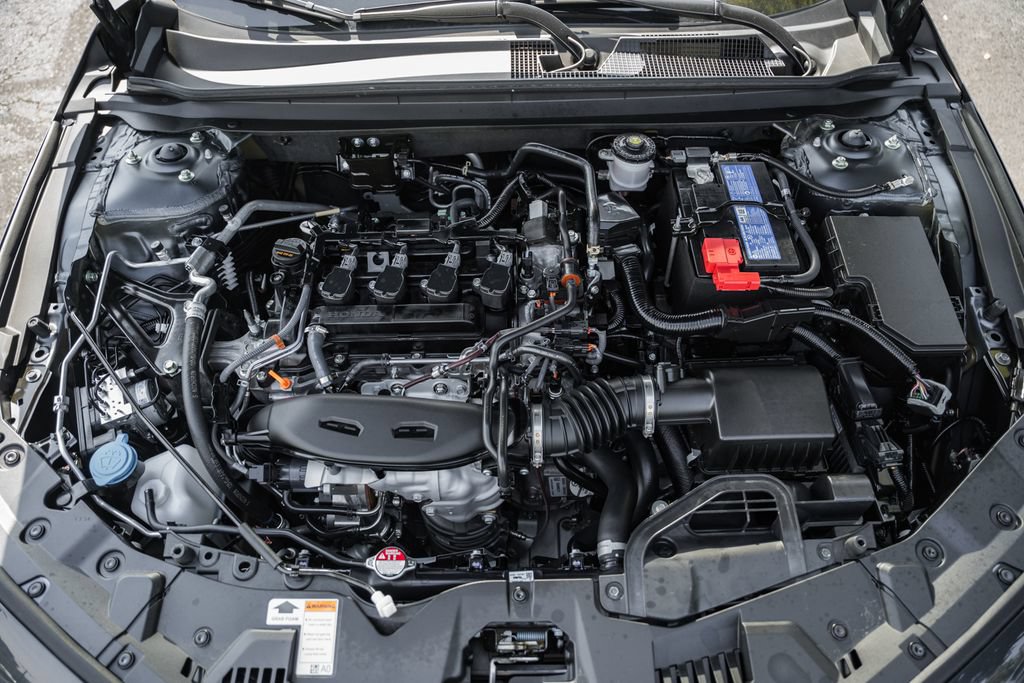 Used 2025 Honda Accord SE image 14