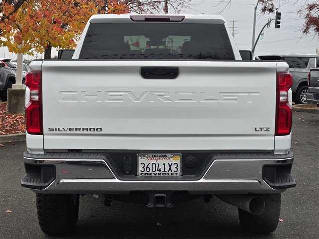 Used 2024 Chevrolet Silverado 2500 LTZ w/ LTZ Convenience Package image 5