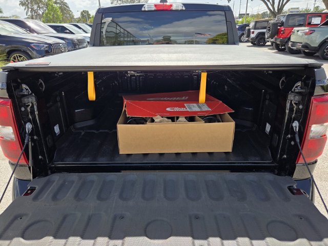 Certified 2025 Ford Maverick Lobo AWD/4WD image 16