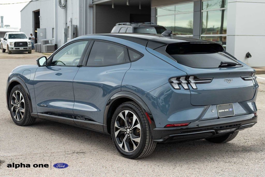 Used 2023 Ford Mustang Mach-E Premium image 8