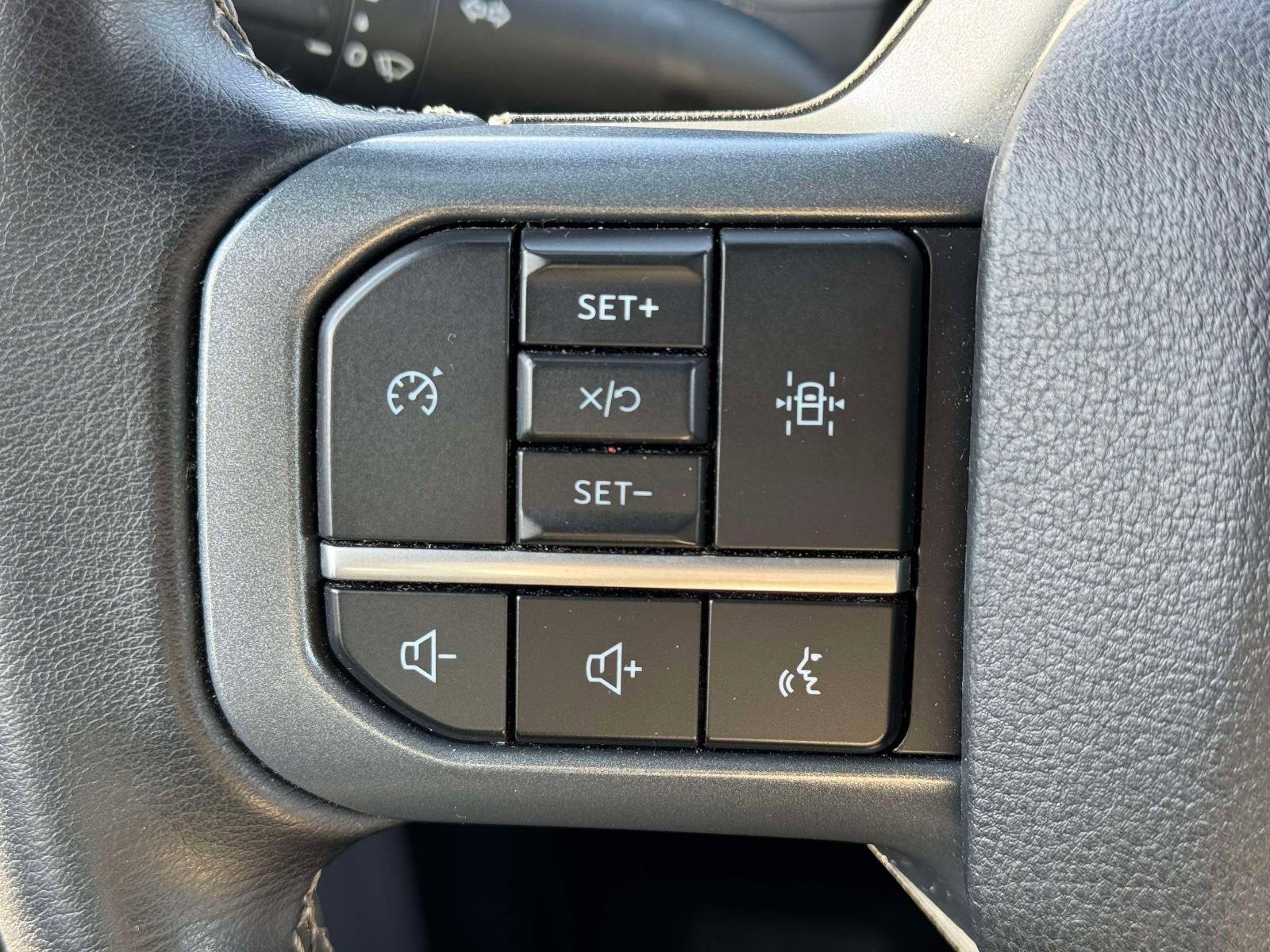 Used 2024 Ford F150 XLT w/ Mobile Office Package image 20