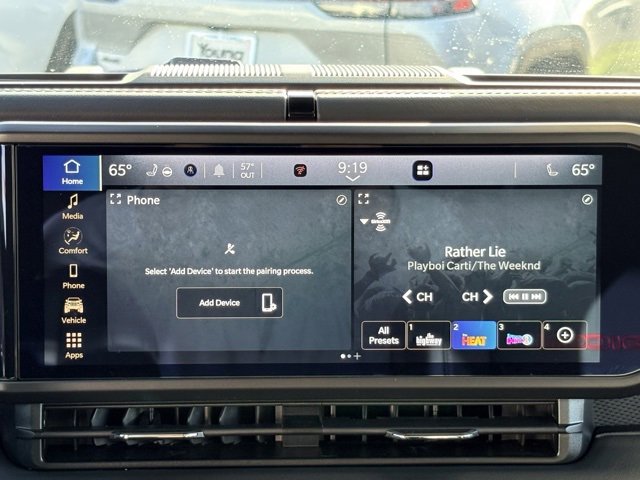 New 2026 Jeep Wrangler Unlimited Rubicon w/ Steel Bumper Group image 10