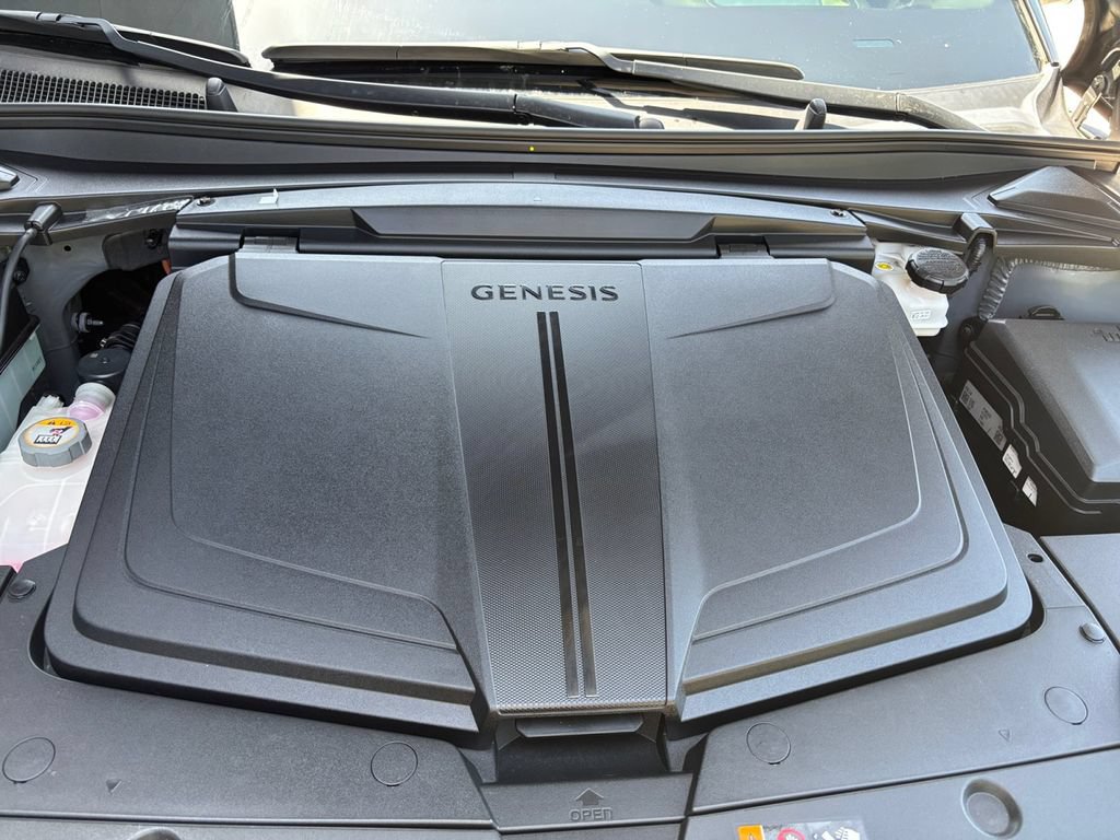 Used 2023 Genesis GV60 Performance AWD/4WD image 18