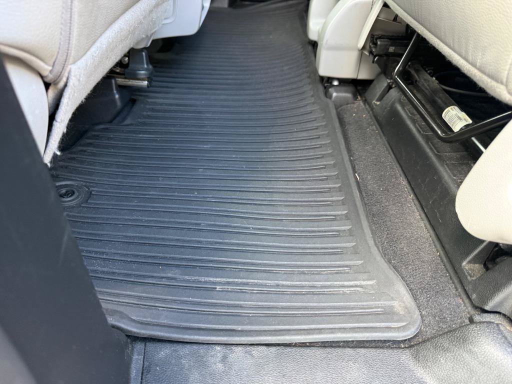 Used 2018 Honda Odyssey EX-L image 45