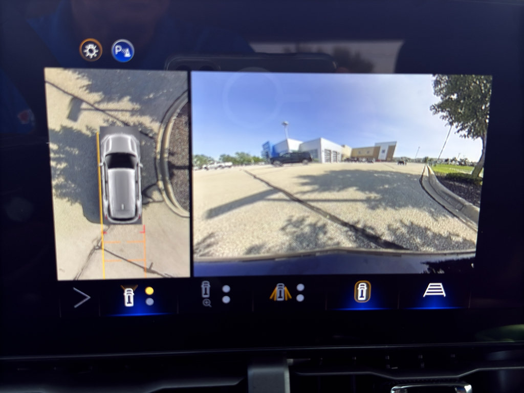 New 2026 Chevrolet Equinox RS w/ Convenience Package III AWD/4WD image 29