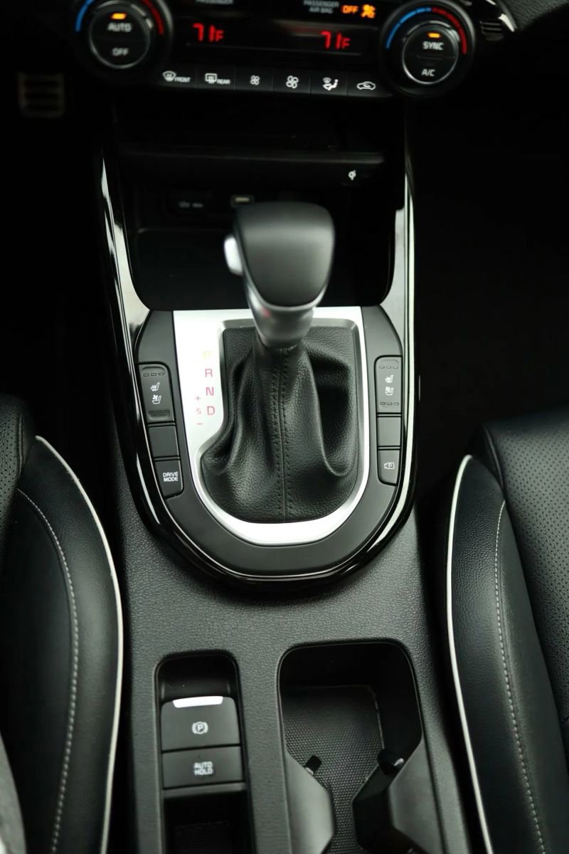 Used 2024 Kia Forte GT-Line w/ GT-Line Premium Package image 27