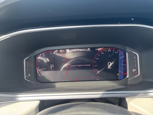 New 2025 Volkswagen Taos SEL image 15