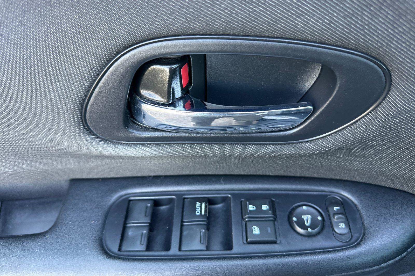 Used 2020 Honda HR-V Sport image 10