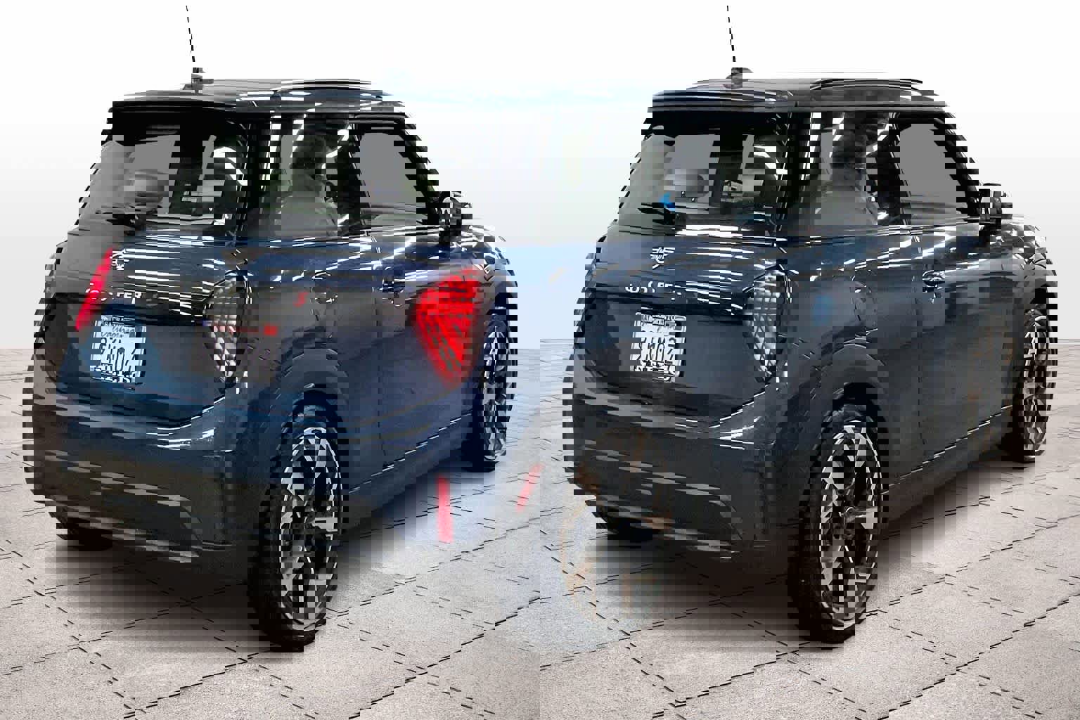 Certified 2025 MINI Cooper S image 15