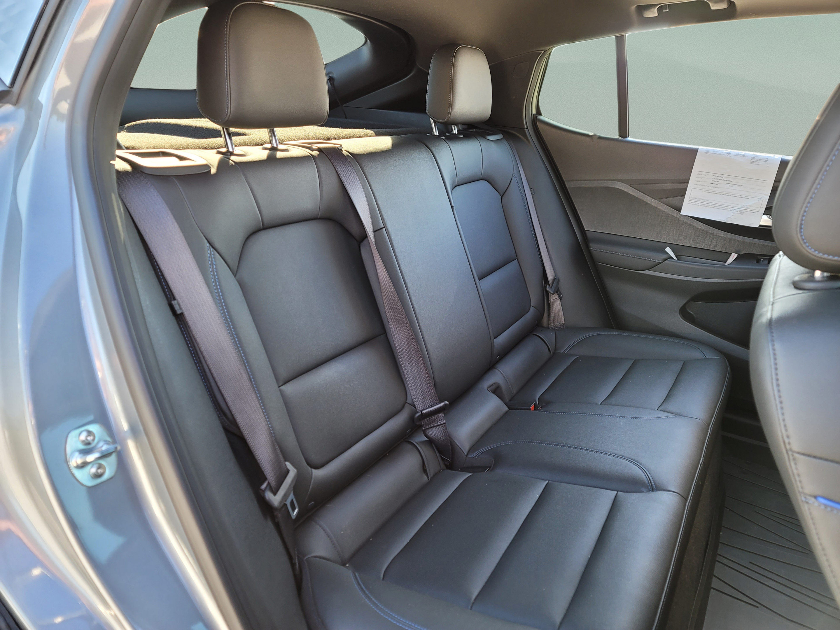 Used 2025 Buick Envista Sport Touring w/ Convenience I Package FWD image 22