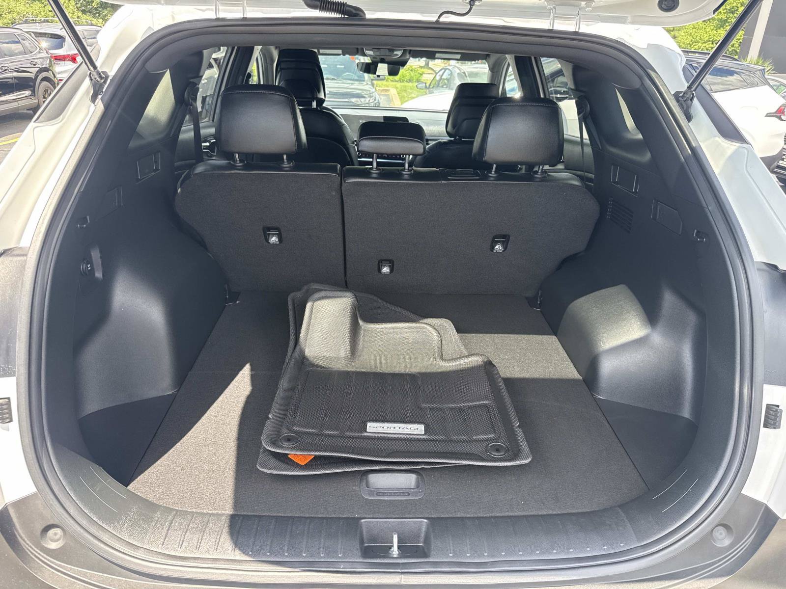 Used 2023 Kia Sportage X-Line AWD/4WD image 7