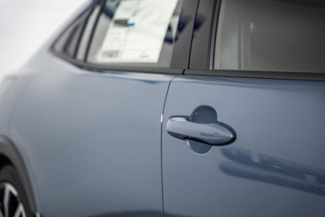 New 2026 Toyota Prius Plug-In Hybrid FWD image 17