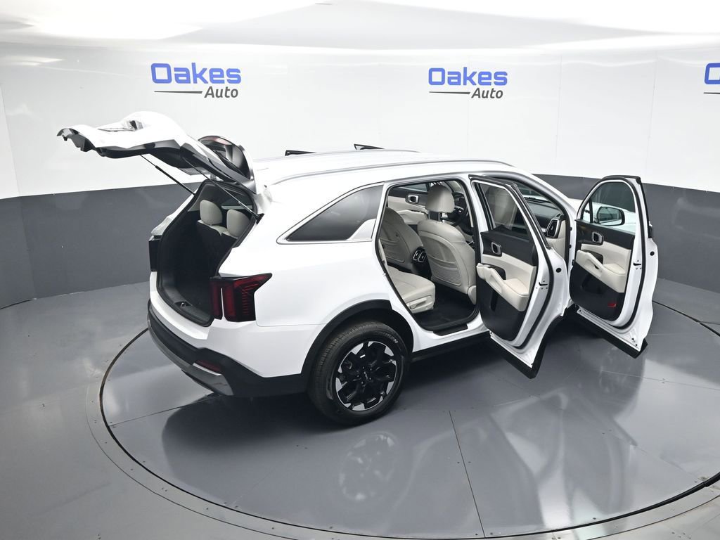 Certified 2026 Kia Sorento S AWD/4WD image 60