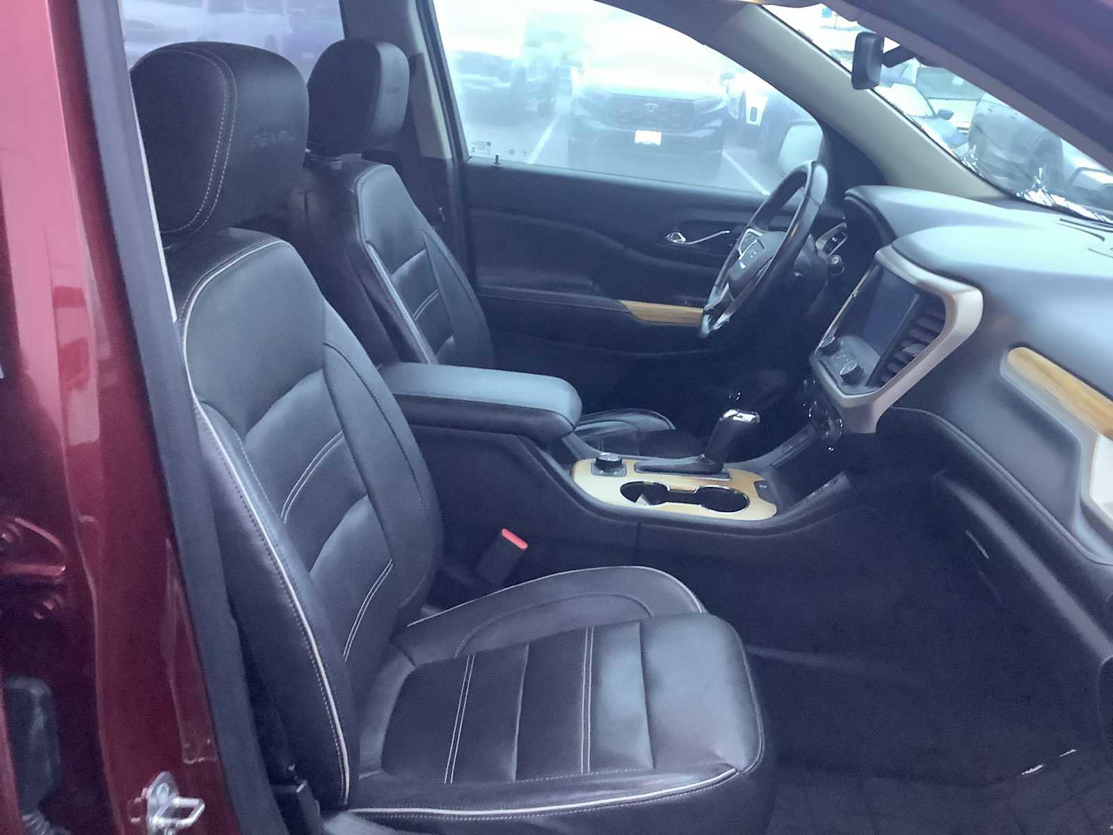 Used 2017 GMC Acadia Denali w/ Technology Package image 15