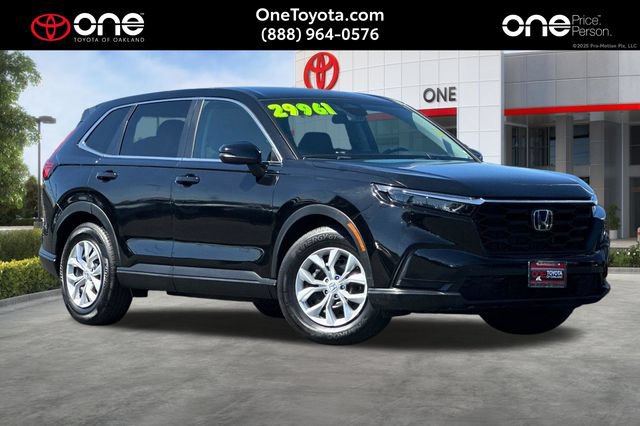 Used 2025 Honda CR-V LX image 1