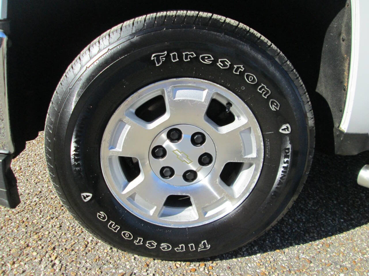 Used 2016 Chevrolet Silverado 1500 W/T w/ Trailering Package image 3